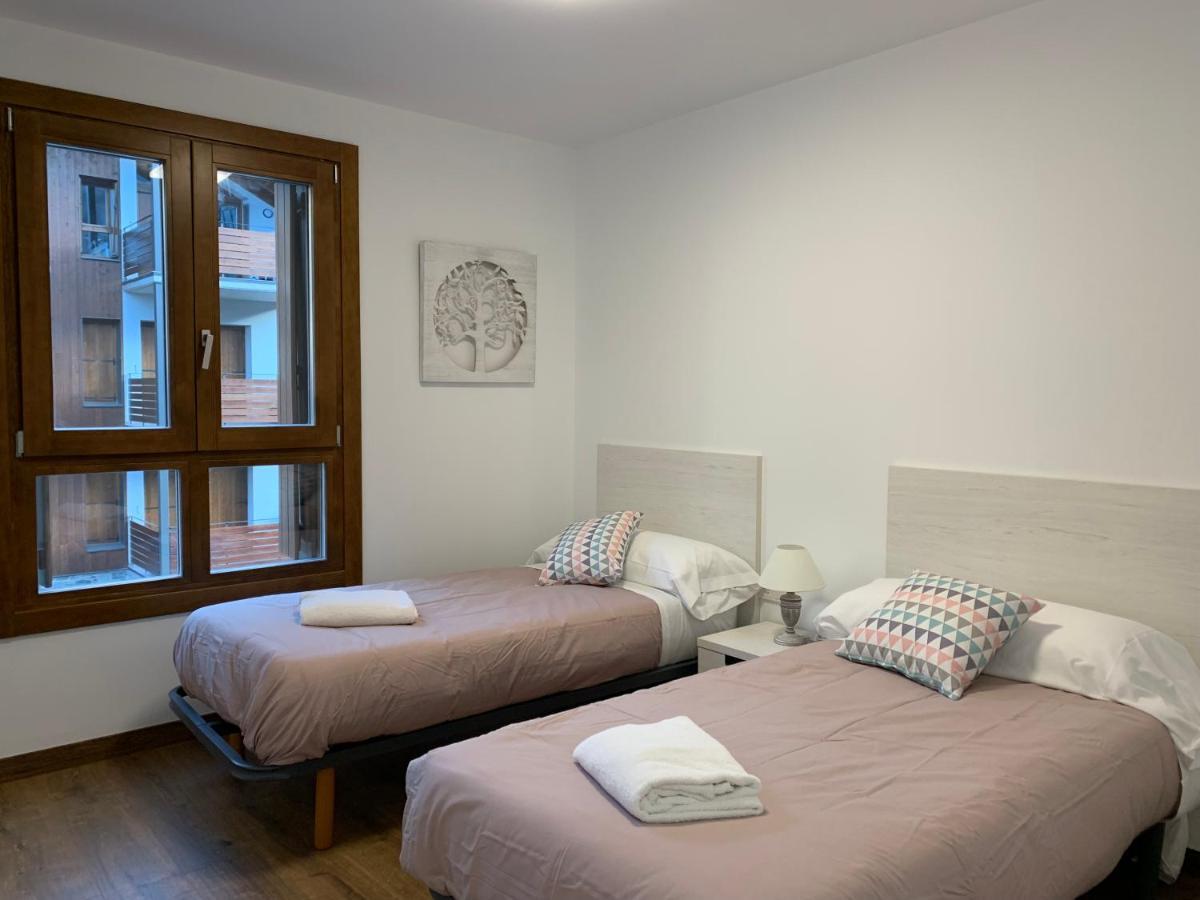 Bpirineos-Sierra De Chia Apartman Benasque Kültér fotó